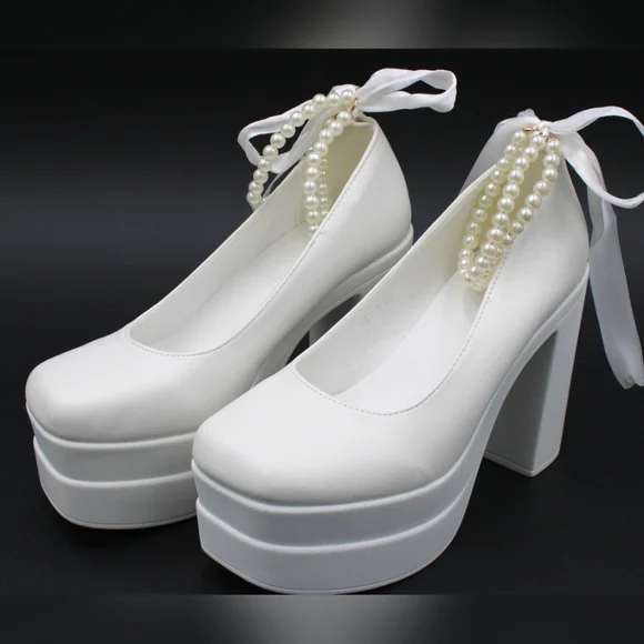 Women’s Pearl Decor Chunky Heeled Ankle Strap Heels – Size 6.5 (EU 37) - Picture 2 of 9